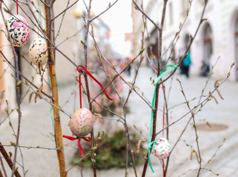 Hrkači v ulicích, hudba i velikonoční tradice oživí jarní Znojmo