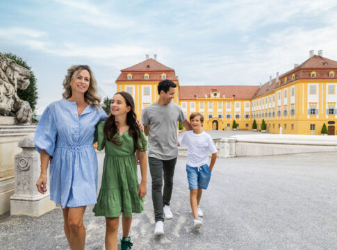 Vyhrajte dve rodinné vstupenky na zámok Schloss Hof